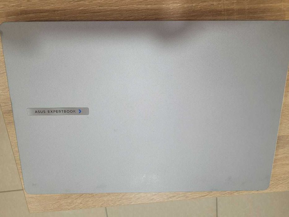 Продам Asus Expertbook P1403CVA