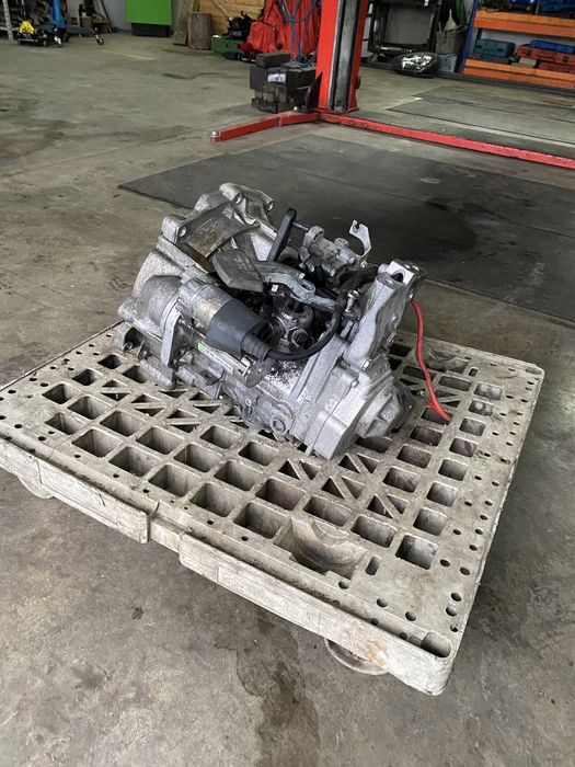 Cutie de viteze manuala Vw Golf 6 1,4 TSI CAV 6+1 trepte KWB
