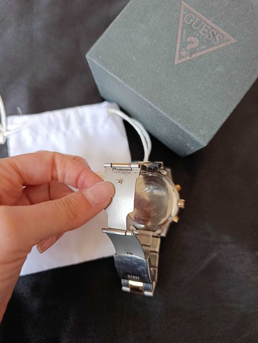 Оригинален часовник Guess унисекс