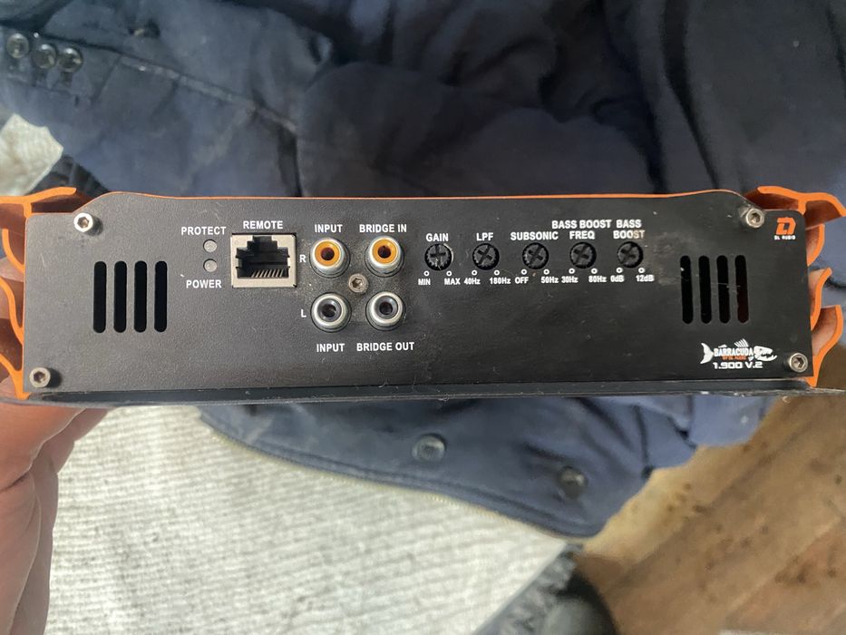 Продам усилитель