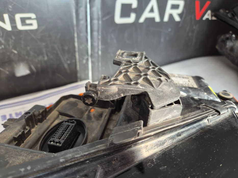 Фар фарове Audi A5 8T 8F S5 RS5 ксенон ляв far farove Ауди А5 8Т 8Ф С5 РС5 xenon USA