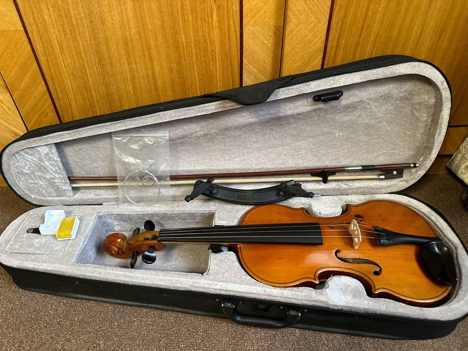 Продается скрипка 4/4 Российская