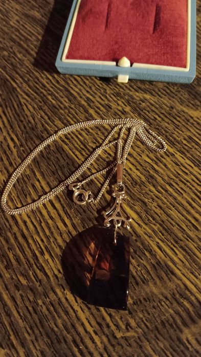 Златно колие със сантименти