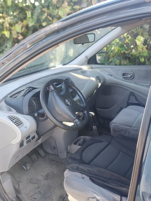 Nissan Almera tino /Нисан Алмера Тино 2.2 di 114 kc на части