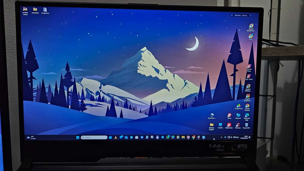 Laptop Gaming ROG Strix SCAR III G731GU 17.3" 144Hz  samsung 1TB SSD NVIDIA GeForce GTX