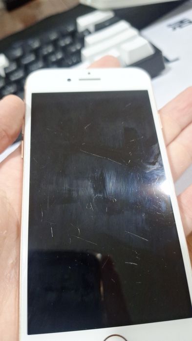 Айфон 8 Apple 8.