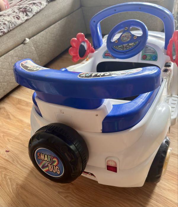 Машина на аккумуляторе