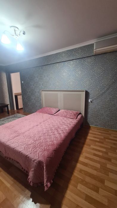 Квартира час 2000,  ночь 8000, сутки 10 000