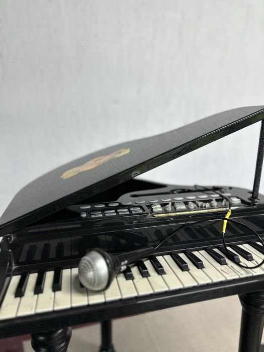 Детская кухня, фортопиано и прочее