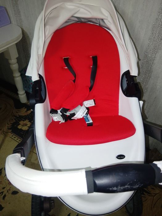 Продам коляску 2 в 1