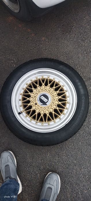 BBs dika yegide  bbolon ham yegidde  kop yurmahgaa   oldin qi