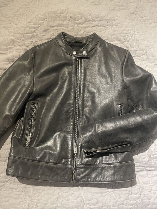 Кожено яке Mango