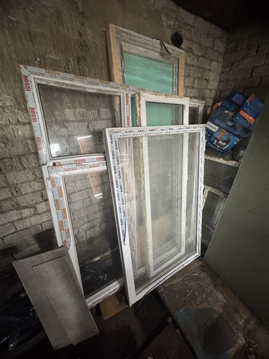 Пластиковые окна и дверь!