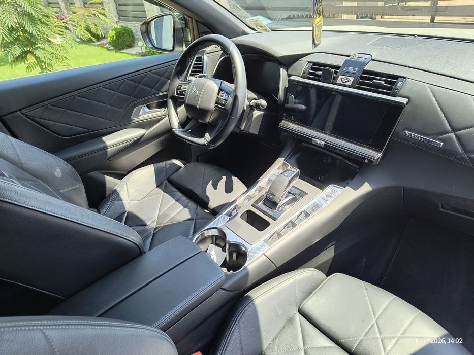 DS 7 Crossback ( Citroen)1.6 PureTech 180 CP, Automat EAT8 ,Piele ,Masaj ,DS Active Scan ,Proprietari