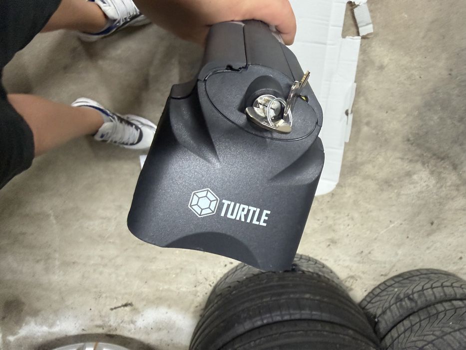 Напречни  греди Turtle AIR 2 за автомобили с ВГРАДЕНИ надлъжни греди
