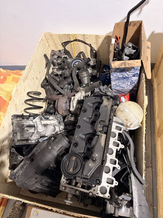 Vand Motor 2.0tdi CBAB VW+diverse accesorii motor