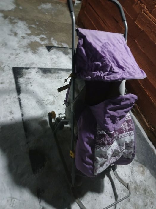 Продам каляску,санки 2в1