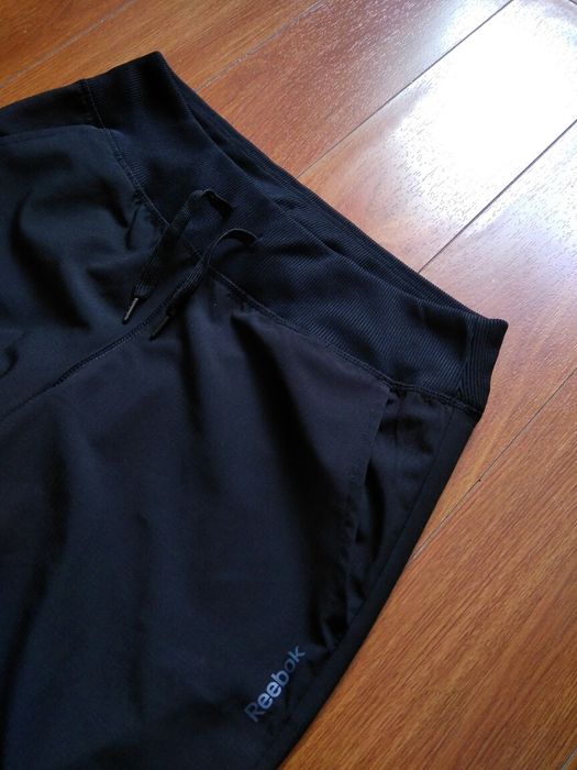 Pantaloni subțiri de damă Reebok mărimea S