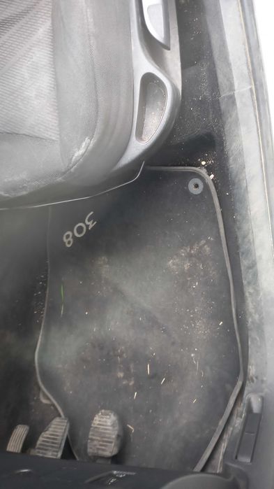 Пежо 308 1.6HDI НА ЧАСТИ