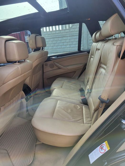 dezmembram bmw x5 e70 3.0 d an 2008