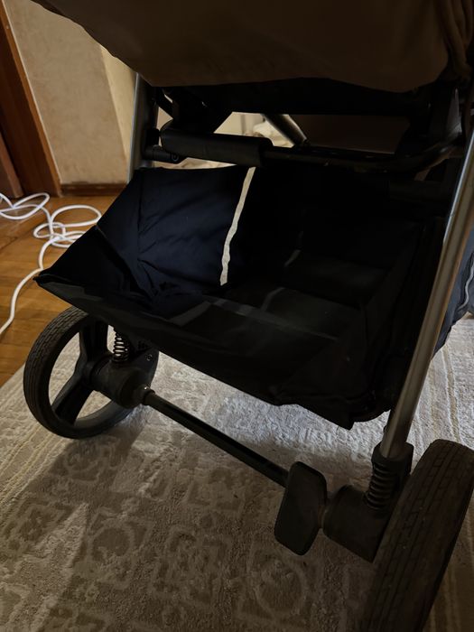 Продам детскую коляску