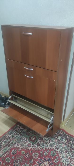 Обувной шкаф большой