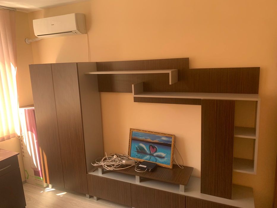 Дава се под наем Тристаен апартамент в Враца, Център - 67 кв.м за 408 € - Снимка #15