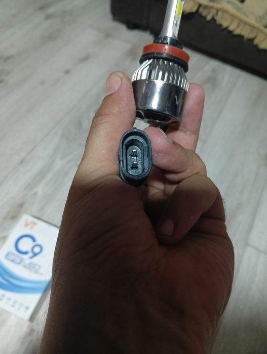 Продам лампочки  Led 2000