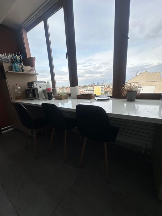 Bucatarie mobilata si utilata