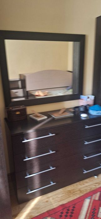 Спальный гарнитур