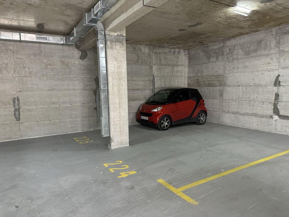 Продава се Гараж / Паркомясто в Варна, Победа - 20 кв.м за 775 €/кв.м - Снимка #3