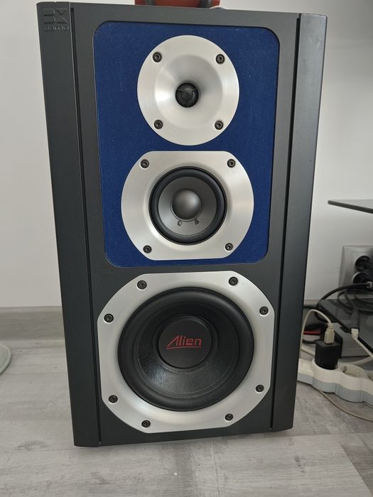 Boxe, incinte, difuzoare