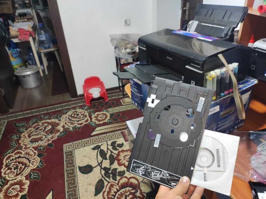 Epson P 50 yangi 1000 ta chiqargan 6 ta rangli karopka dakument idial