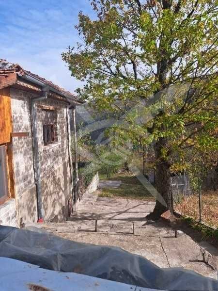 Продава се Къща в с. Врата, Област Пловдив - 170 кв.м за 1030 €/кв.м - Снимка #1