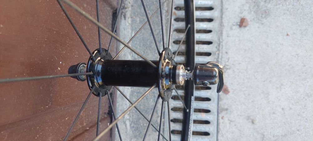 Roti cursiera Mavic Helium