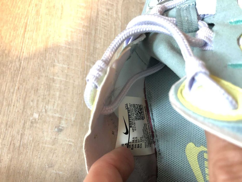 Pantofi NIKE dama- React Element