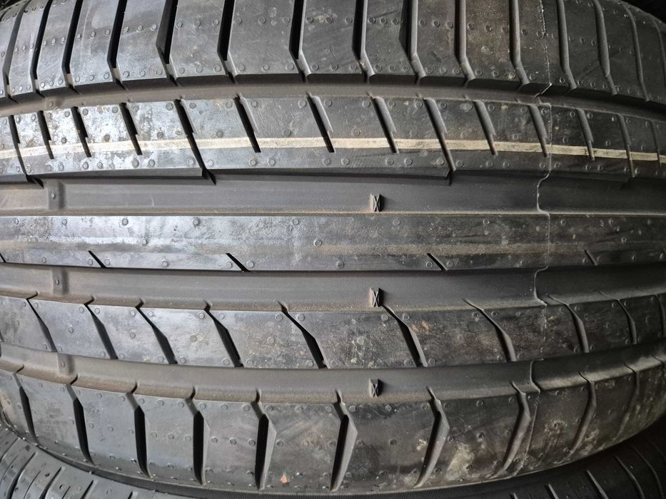 2 Anvelope de VARA - 255/35/19 96Y XL RFT OEM BMW MERCEDES - Continental Sport Contact 5 - NOU - DOT 2021 !