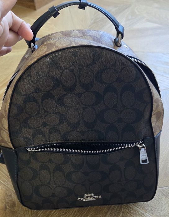 Женский кожаный рюкзак Coach