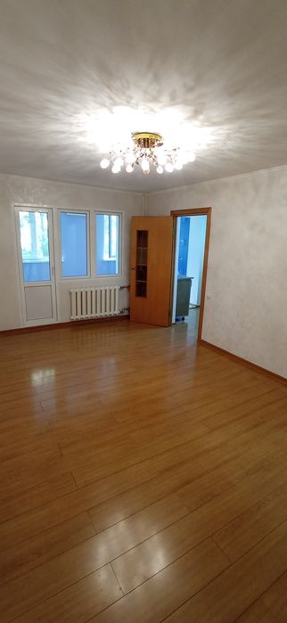 Парк Абая 2х комнатная 50м² 3 тий этаж кирпичный дом