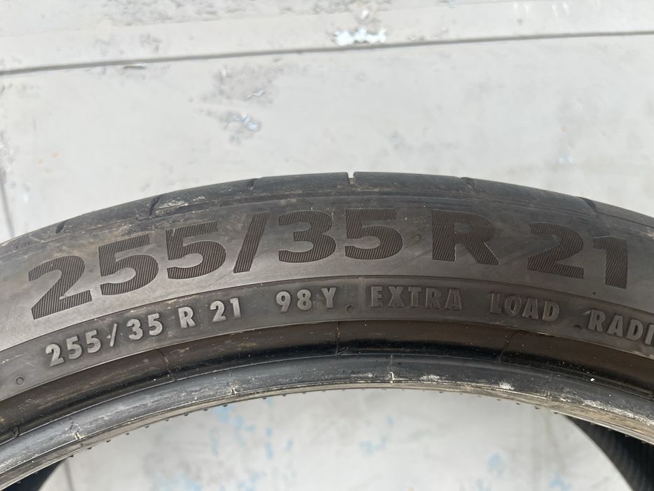 4 бр. летни гуми 255/35/21 Continental DOT 0220 4 mm