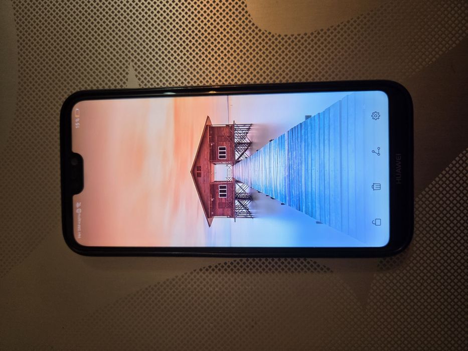 Huawei p20 lite продам