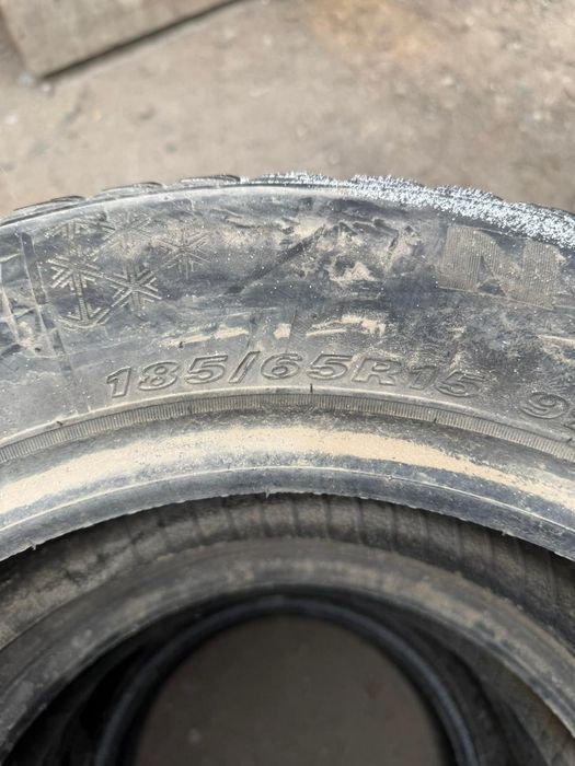 Зимний шина 185/65/15