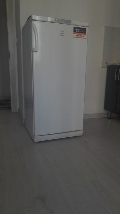 Холодилник INDESIT