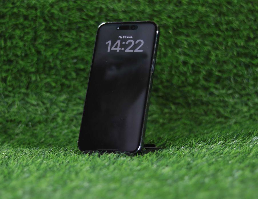 Продам комплект Iphone 14 pro max. Watch se2