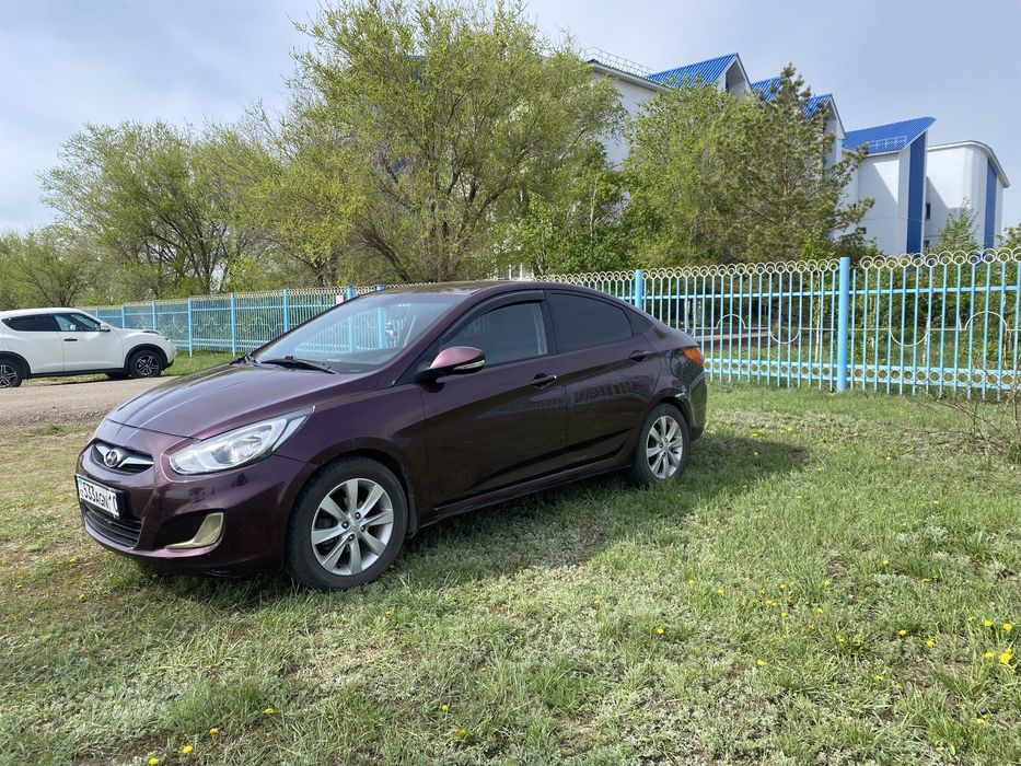 Машина акцент 2012