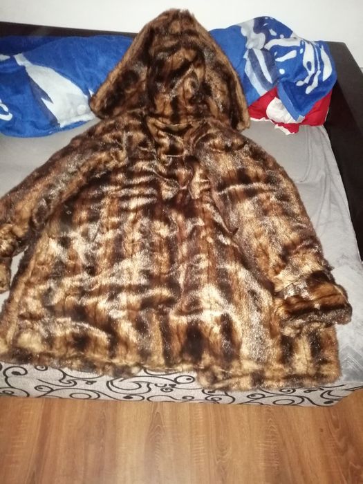 Vând haine de iarna