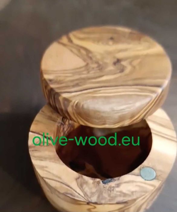 Посуда и всичко от маслиново дърво, струговани дървени изделия
