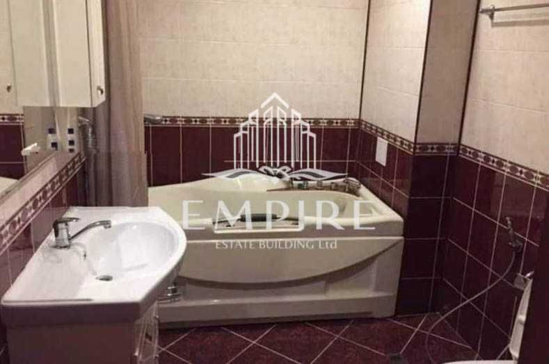Дава се под наем Тристаен апартамент в София, Надежда 4 - 150 кв.м за 725 € - Снимка #4