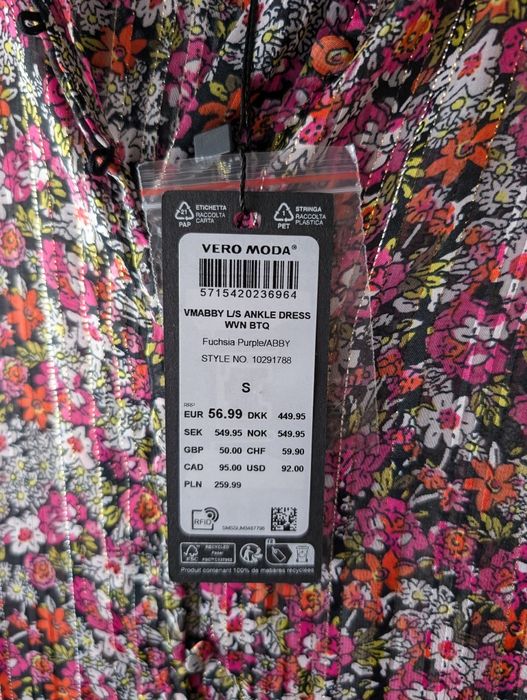 Rochie model deosebit