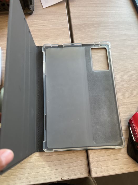 Продам планшет с набором для ноутбука